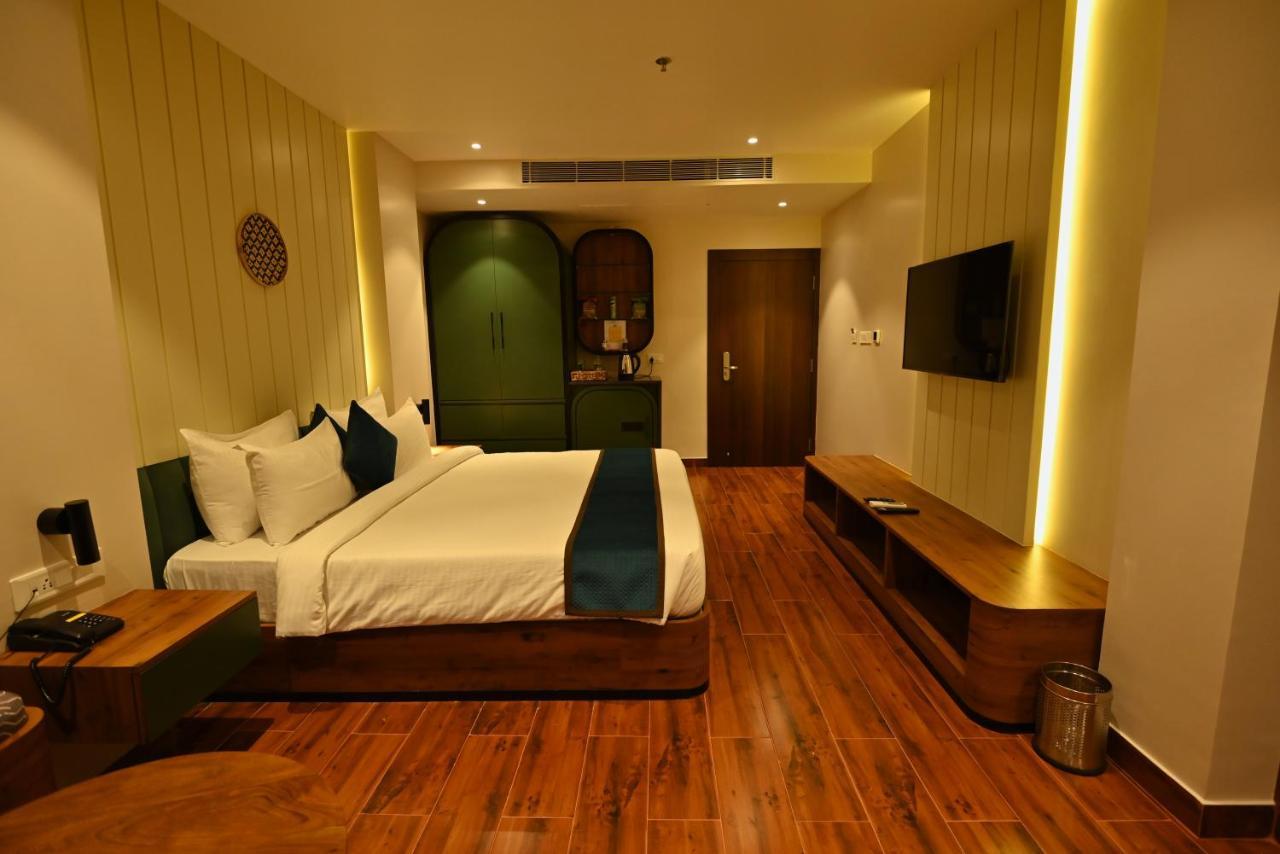 The Convoy Hotel Dibrugarh Luaran gambar